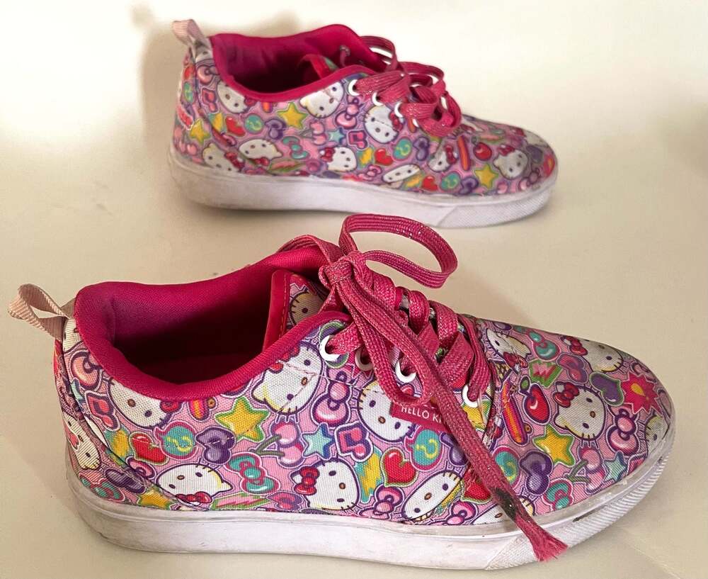 Heelys Hello Kitty Roller Shoes Sneakers Pink Youth